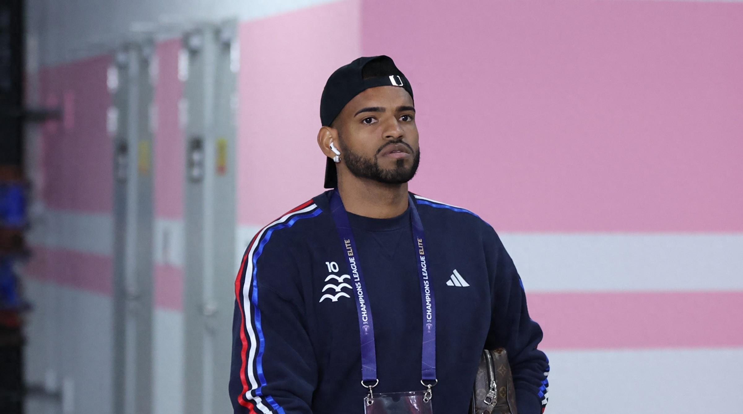  风云突变犹他爵士今晚更衣室发声，亚冠版图或变，震撼外界，更衣室氛围转暖